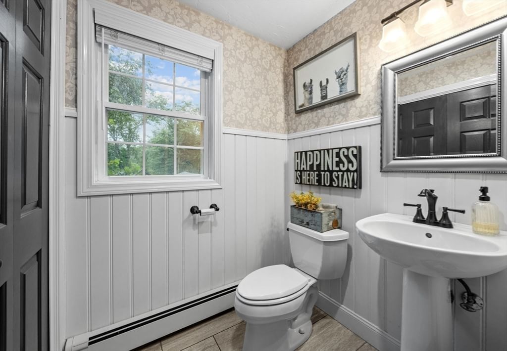 2 Bettys Neck Rd Lakeville — Photo 16 of 42