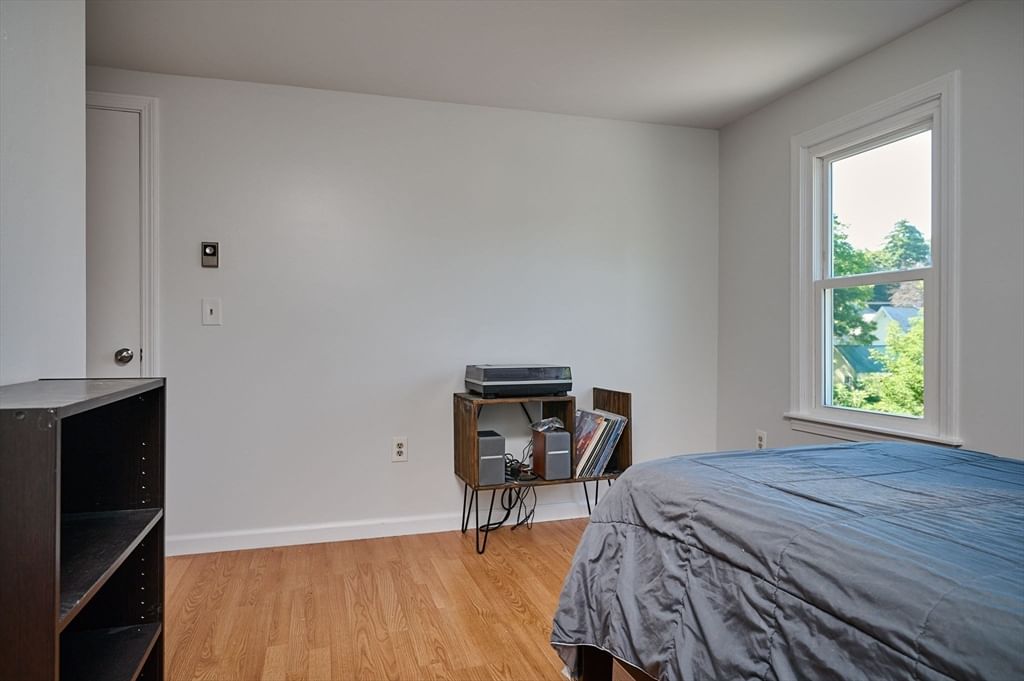 26 Smith St Greenfield — Photo 19 of 29