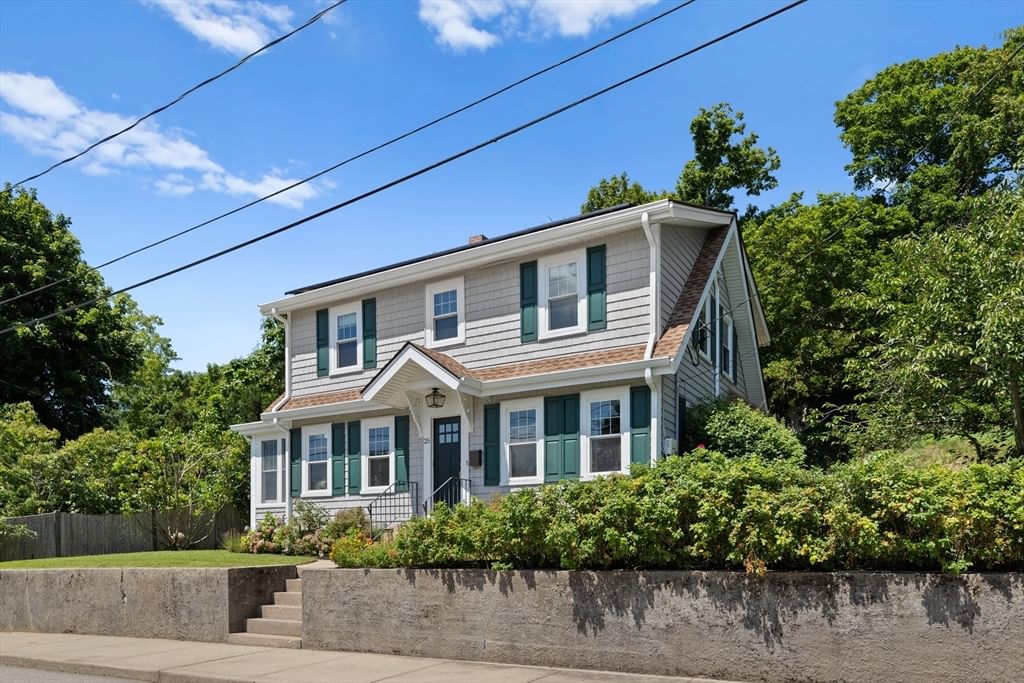 25 Bay View Ave Plymouth — Photo 2 of 34