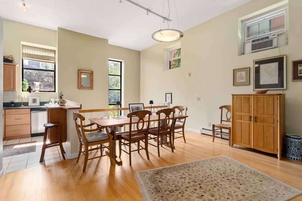 8 Dartmouth Street #5 Boston — Photo 7 of 21