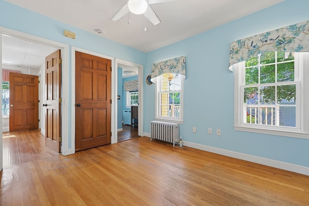 98 Pleasant St Franklin — Photo 8 of 33