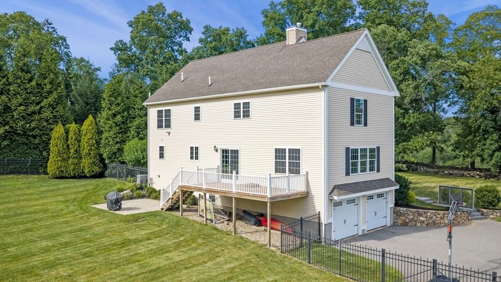 103 Wenham Rd Topsfield — Photo 29 of 30
