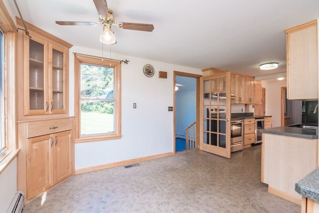 71 West St Hatfield — Photo 9 of 37