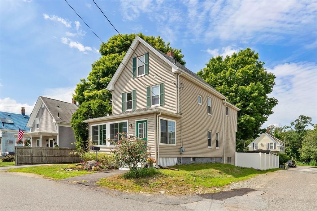 10 Robinson Street Saugus — Photo 33 of 34