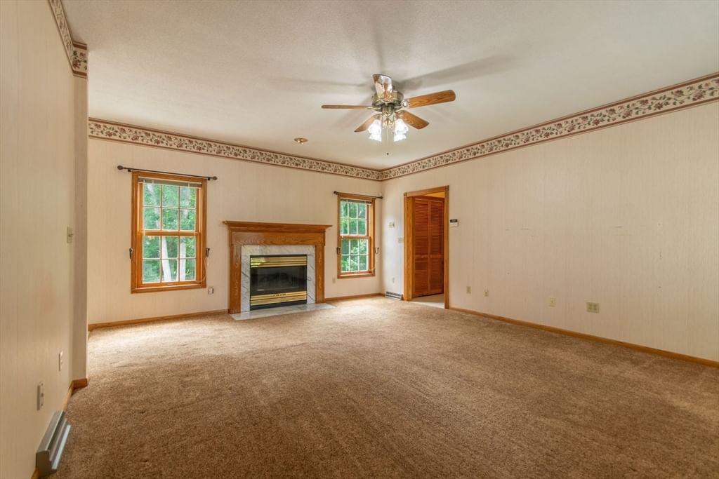 20 Nolan Lane Agawam — Photo 11 of 42
