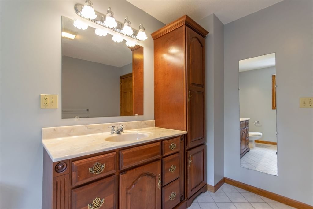 20 Nolan Lane Agawam — Photo 22 of 42