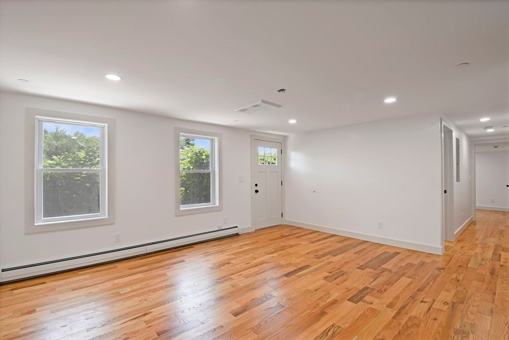 8 Sheldon St Fitchburg — Photo 10 of 35
