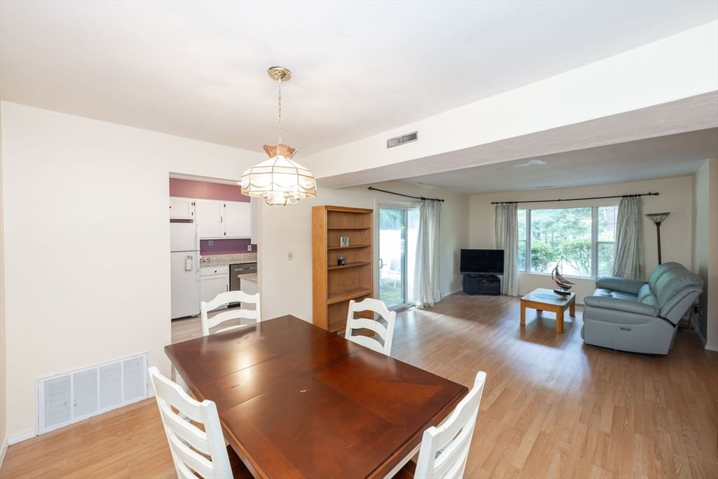 506 Edgebrook Dr #506 Boylston — Photo 7 of 27