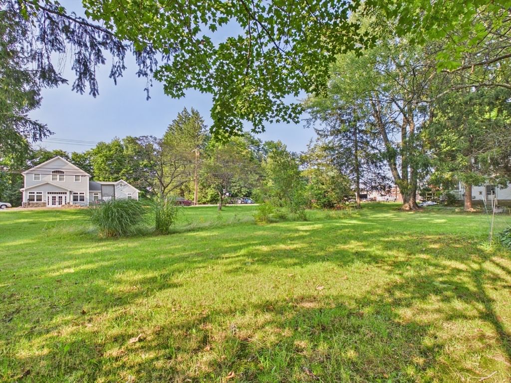 2431 Boston Rd Wilbraham — Photo 10 of 10