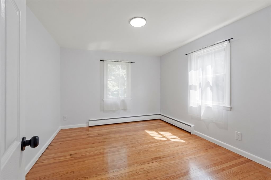 399 Maple St Winchendon — Photo 16 of 29