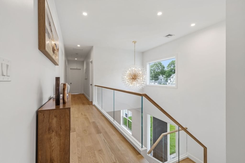 35 Fairview Ave Lynnfield — Photo 11 of 41