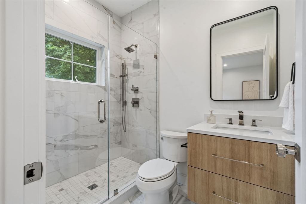 35 Fairview Ave Lynnfield — Photo 15 of 41