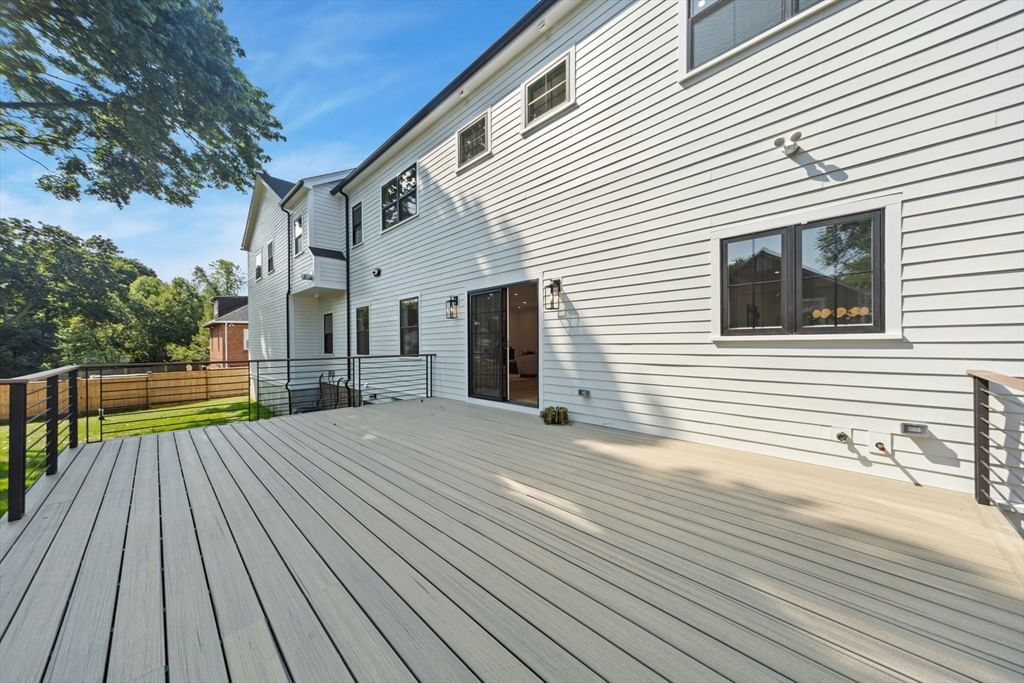 35 Fairview Ave Lynnfield — Photo 38 of 41