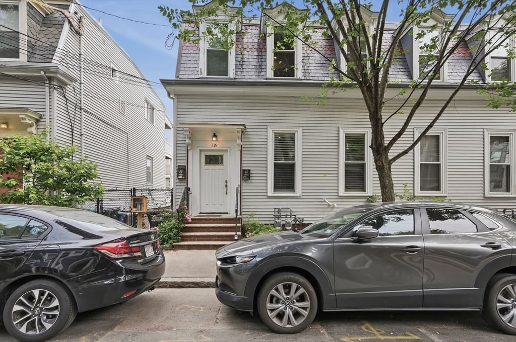 119 Heath Street #2 Somerville — Photo 3 of 21