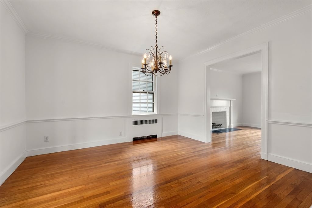 204 Thacher St Milton — Photo 7 of 29