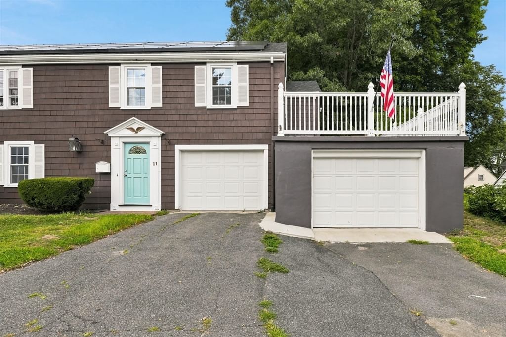 11 Lansing Road Lynn — Photo 2 of 42