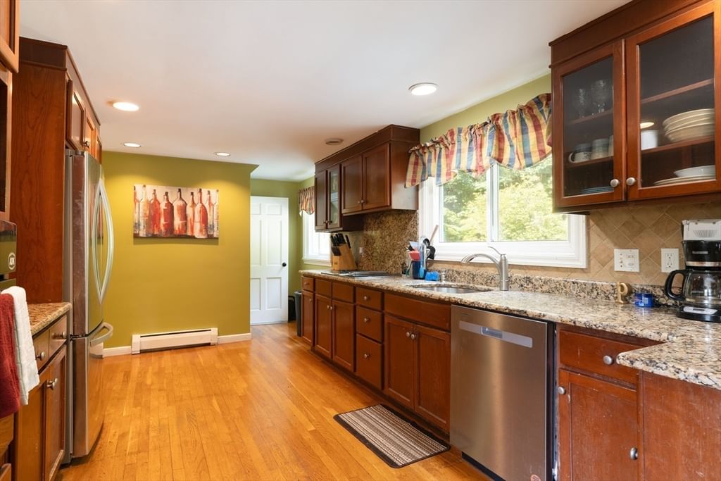 757 South St Southbridge — Photo 6 of 41