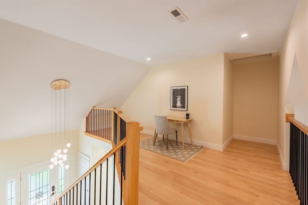 114 Lindenridge Amherst — Photo 28 of 42