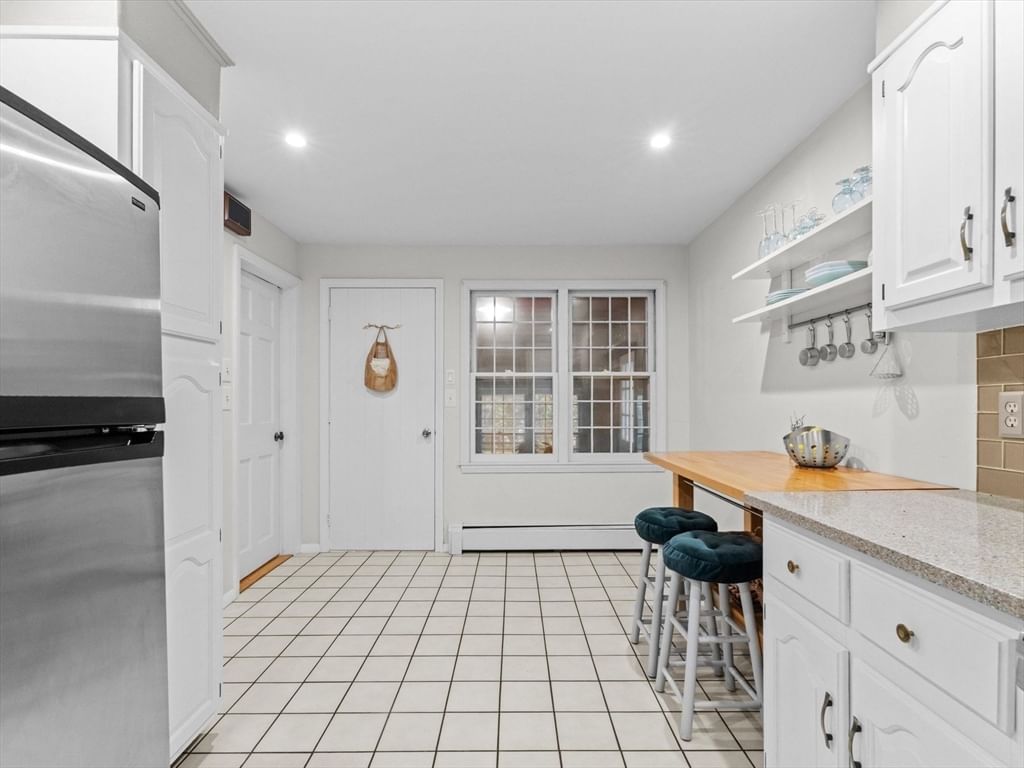 1 Longmeadow Road Westborough — Photo 16 of 42