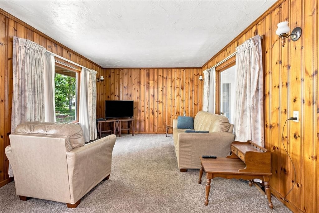 262 West Street Winchendon — Photo 5 of 23