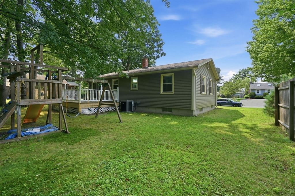 223 Garnet St Springfield — Photo 30 of 41