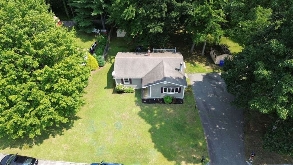 223 Garnet St Springfield — Photo 36 of 41