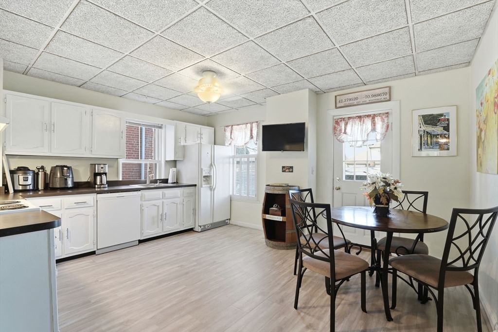 92 Lincoln Street #2 Winthrop — Photo 5 of 21