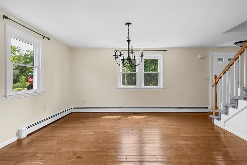 95 Franklin St Wrentham — Photo 16 of 36