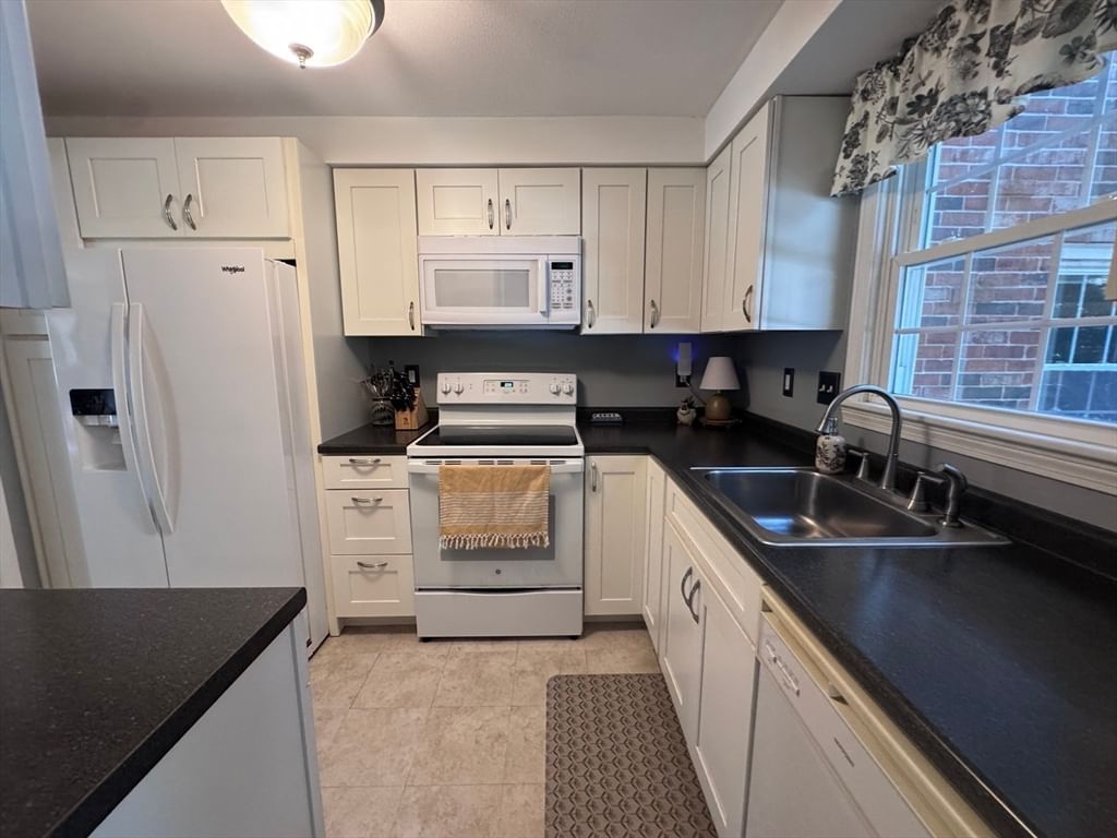 540 Granby Rd #41 South Hadley — Photo 16 of 42