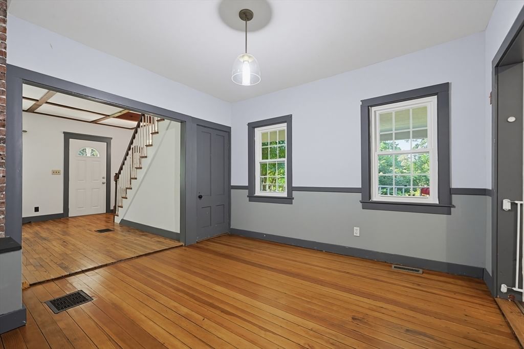 109 Pine Street Franklin — Photo 15 of 41