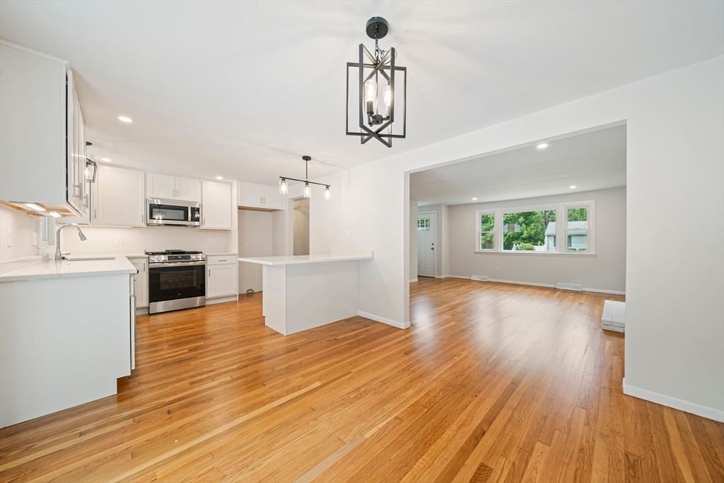 36 Vine Street Randolph — Photo 10 of 42
