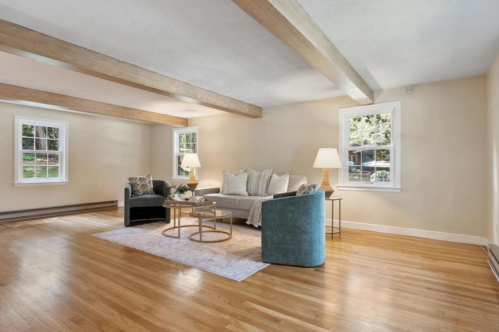 35 Longfellow Rd Shrewsbury — Photo 7 of 42