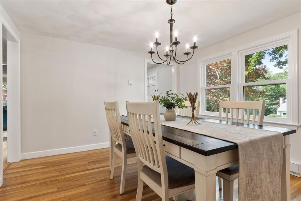 35 Longfellow Rd Shrewsbury — Photo 9 of 42