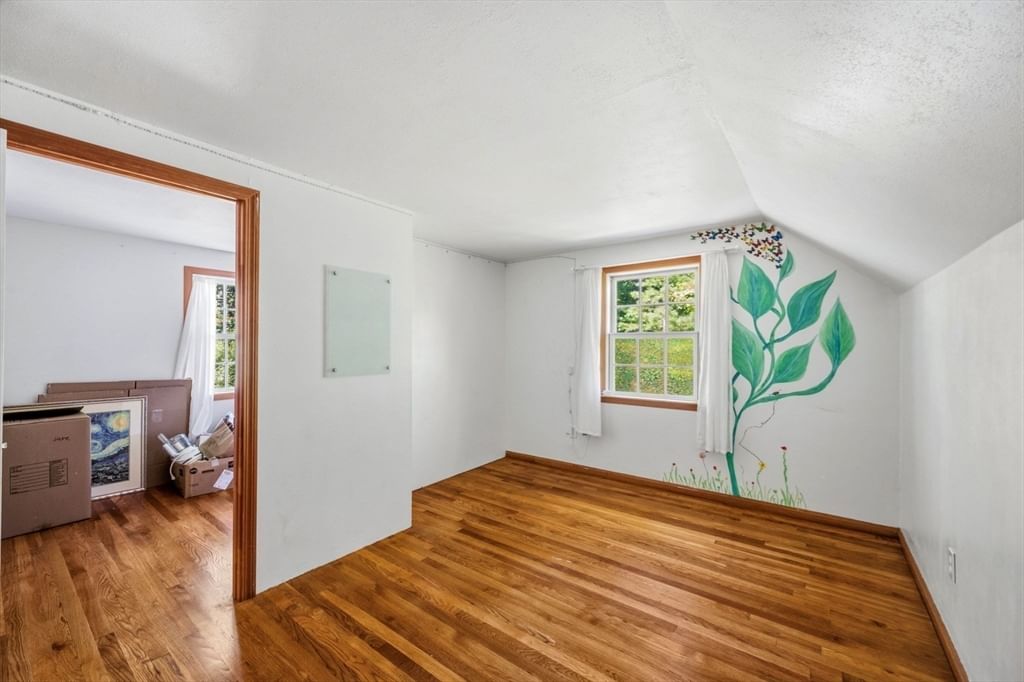 207 Valley St Pembroke — Photo 18 of 32
