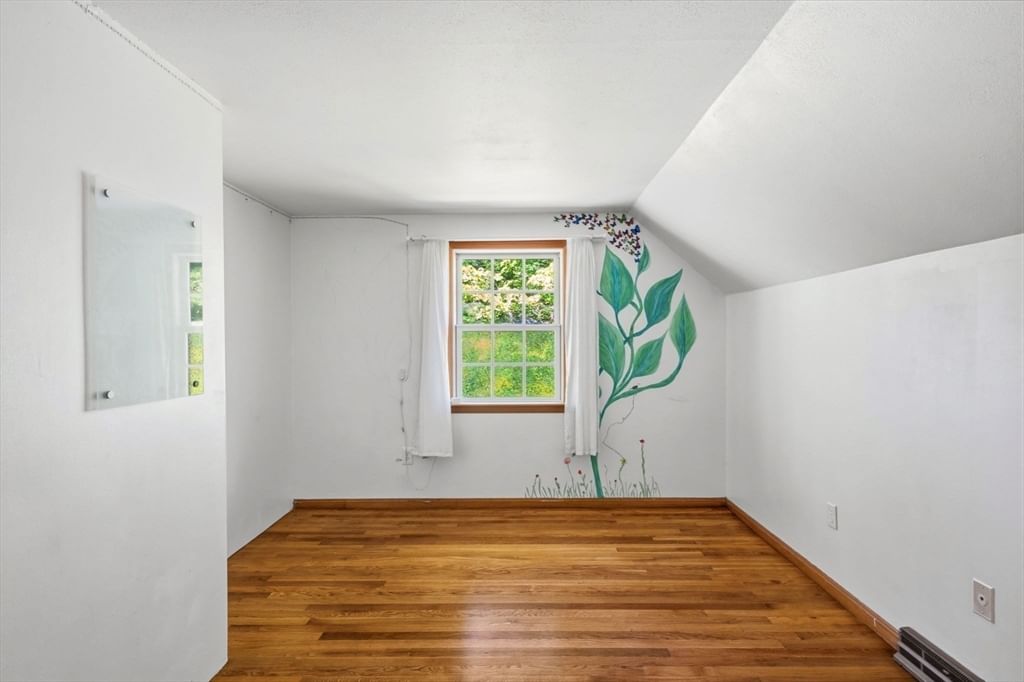 207 Valley St Pembroke — Photo 19 of 32