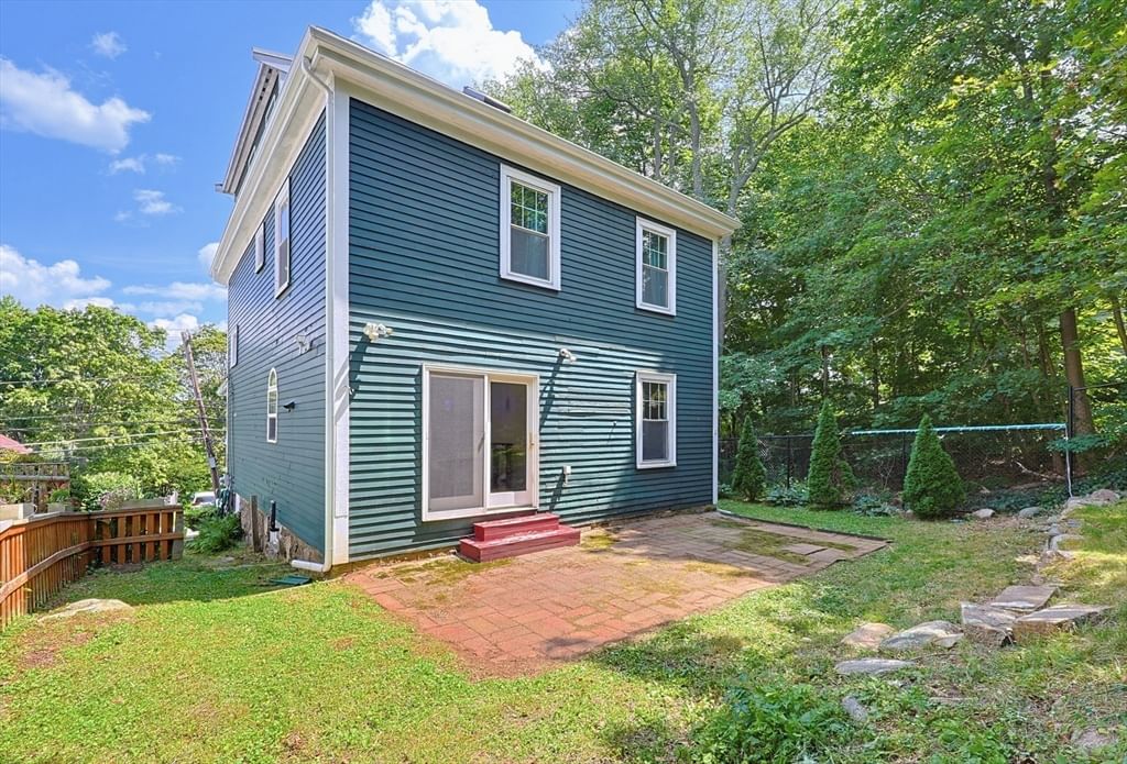 110 Essex St Beverly — Photo 37 of 42