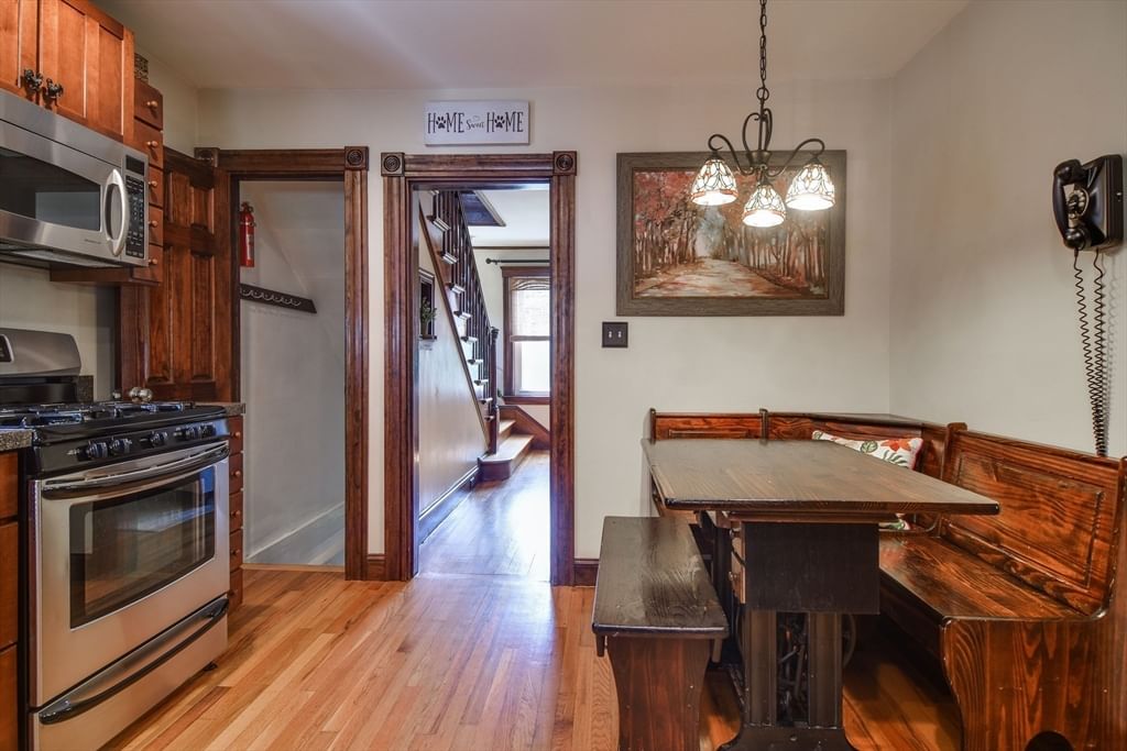 407 Union Ave Framingham — Photo 14 of 31
