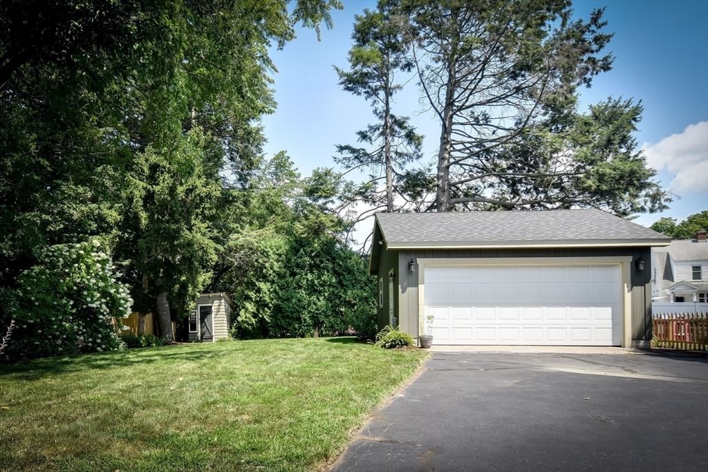 407 Union Ave Framingham — Photo 26 of 31