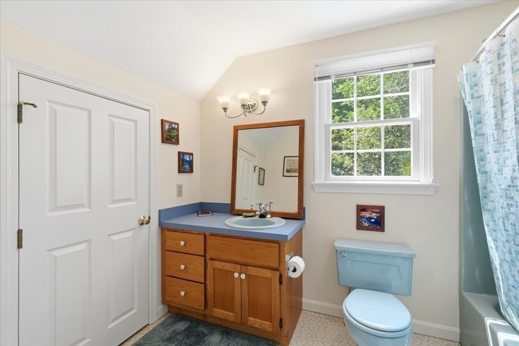 98 Bray Farm Rd S Yarmouth — Photo 20 of 31