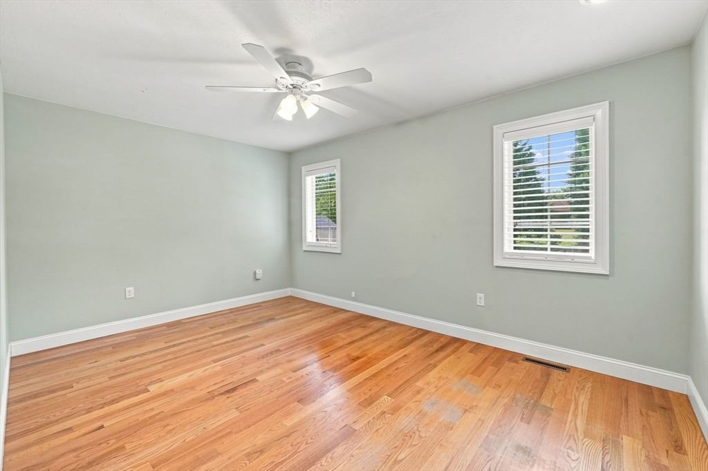 67 Abigaile Lane West Springfield — Photo 34 of 42