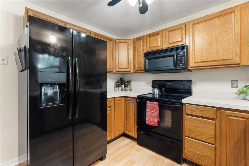 21 Milk St #4 Attleboro — Photo 8 of 26