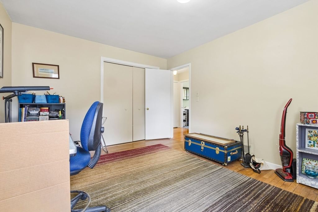 4 Murdoch Road Natick — Photo 17 of 32