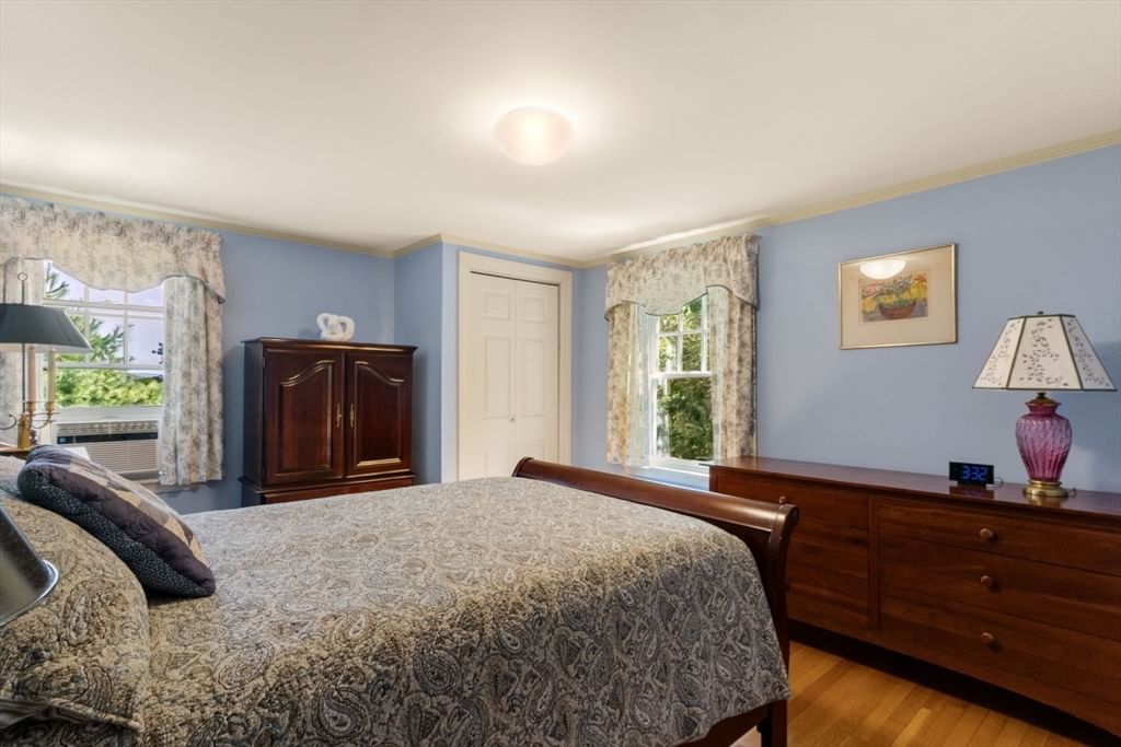 134 Whitford Street Boston — Photo 11 of 25