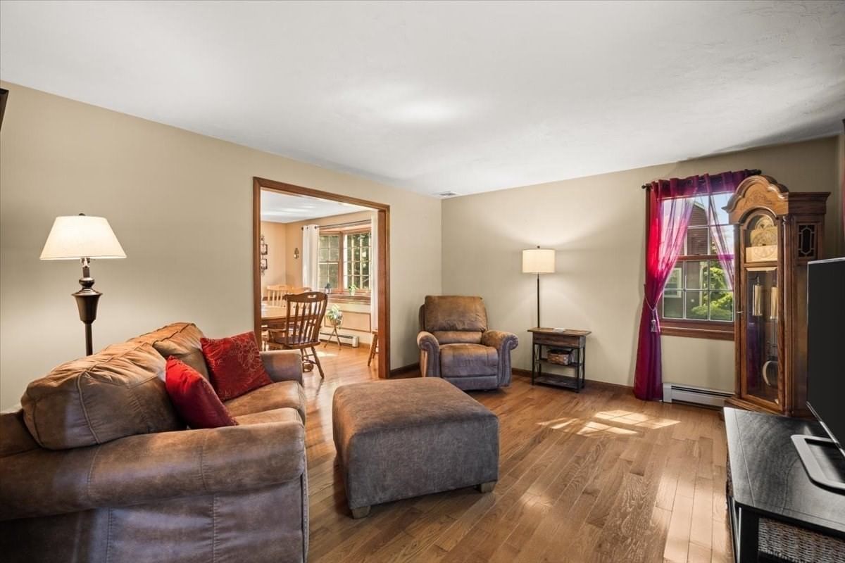 461 Hodges St Taunton — Photo 11 of 42
