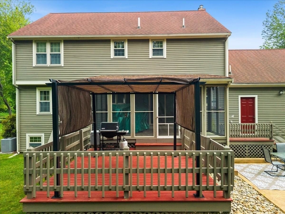 461 Hodges St Taunton — Photo 6 of 42