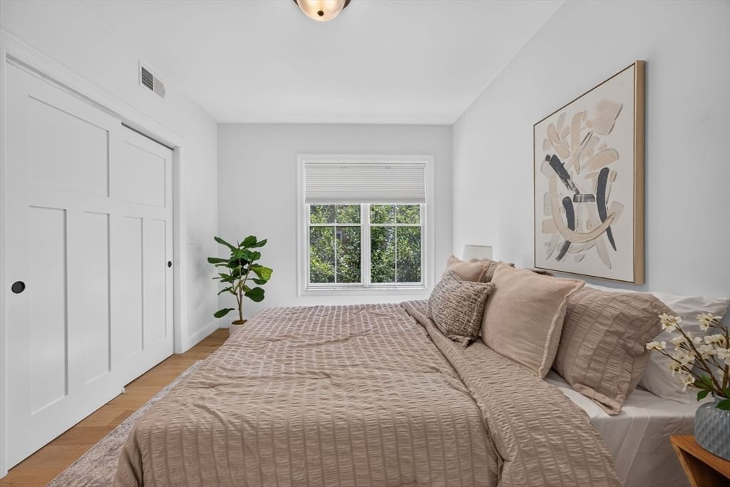 266 Amory St #2 Boston — Photo 16 of 22