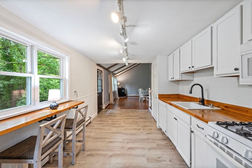 42 Haskell Rd Plymouth — Photo 5 of 34
