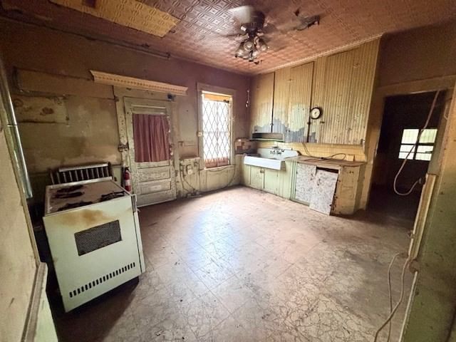 41 Mount Vernon St Lowell — Photo 12 of 28