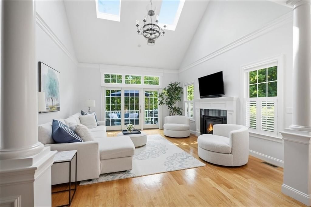 239 Washington St #9 Norwell — Photo 2 of 22