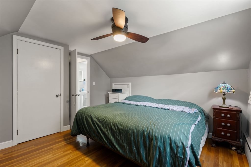 195 Glenellen Rd Boston — Photo 17 of 37